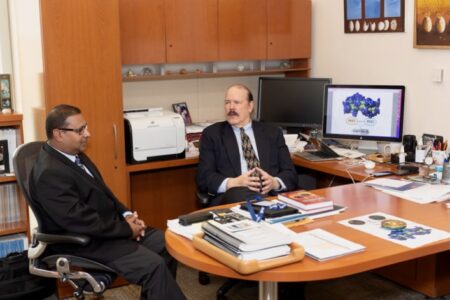 two researchers at VCU Health