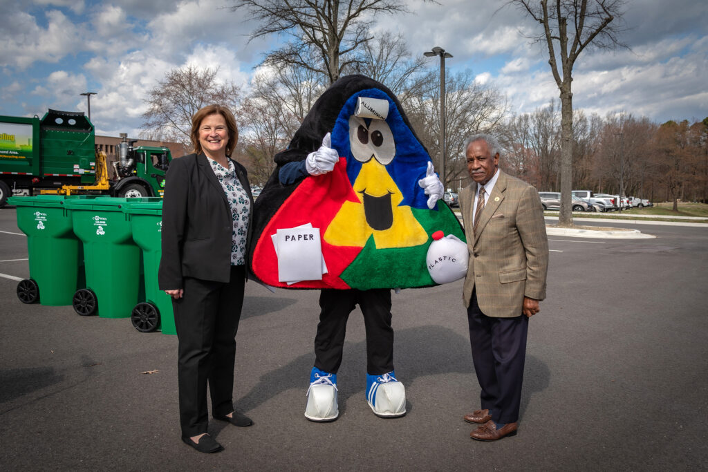 recycling bins, CVWMA exec